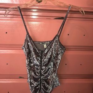 Velvet lavender zip up crop top!